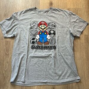 Mens Super Mario T-shirt Size: 2XL
